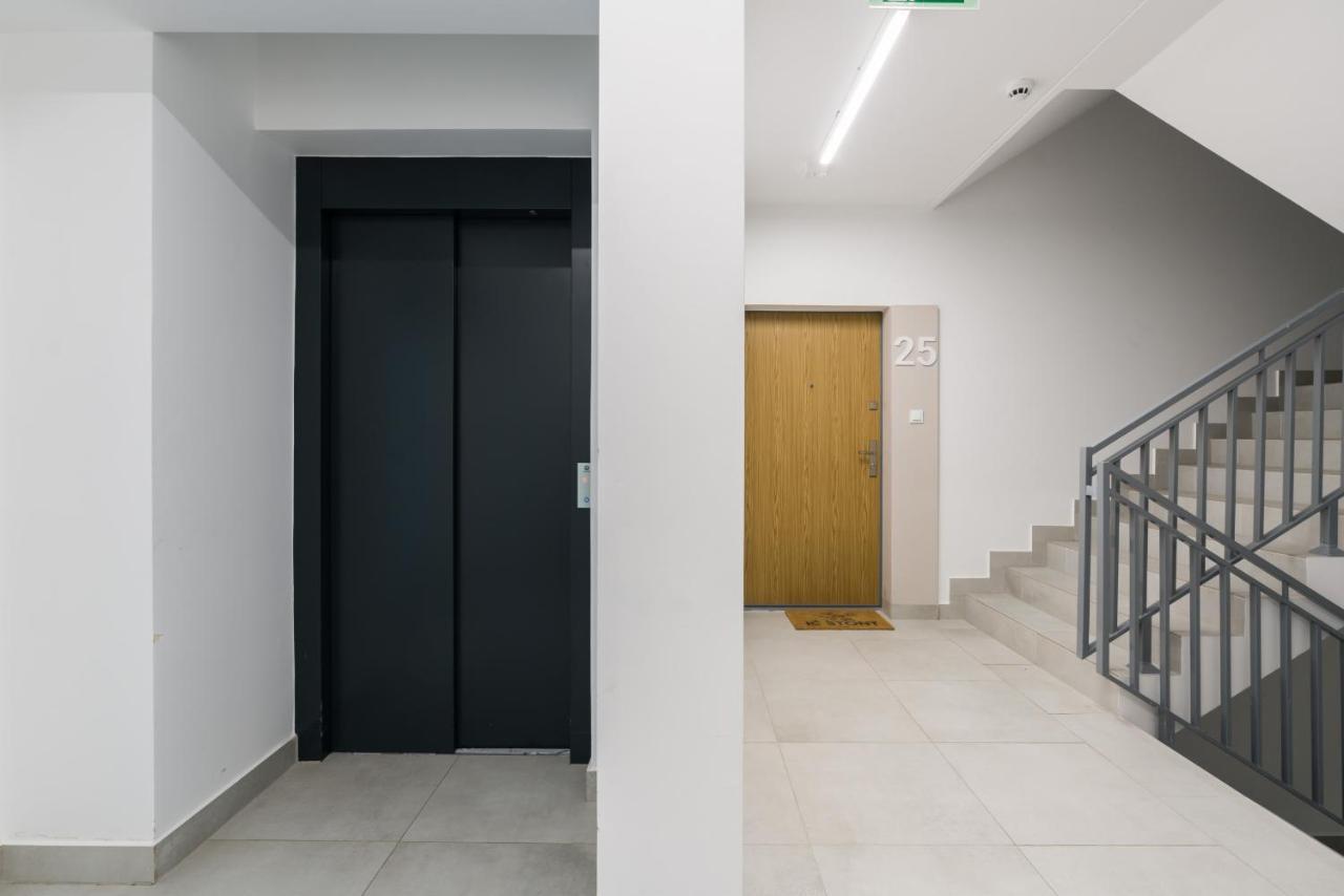 Niedzialkowskiego 25 Apartments Stary Browar City Center By Renters Prestige Poznan Luaran gambar