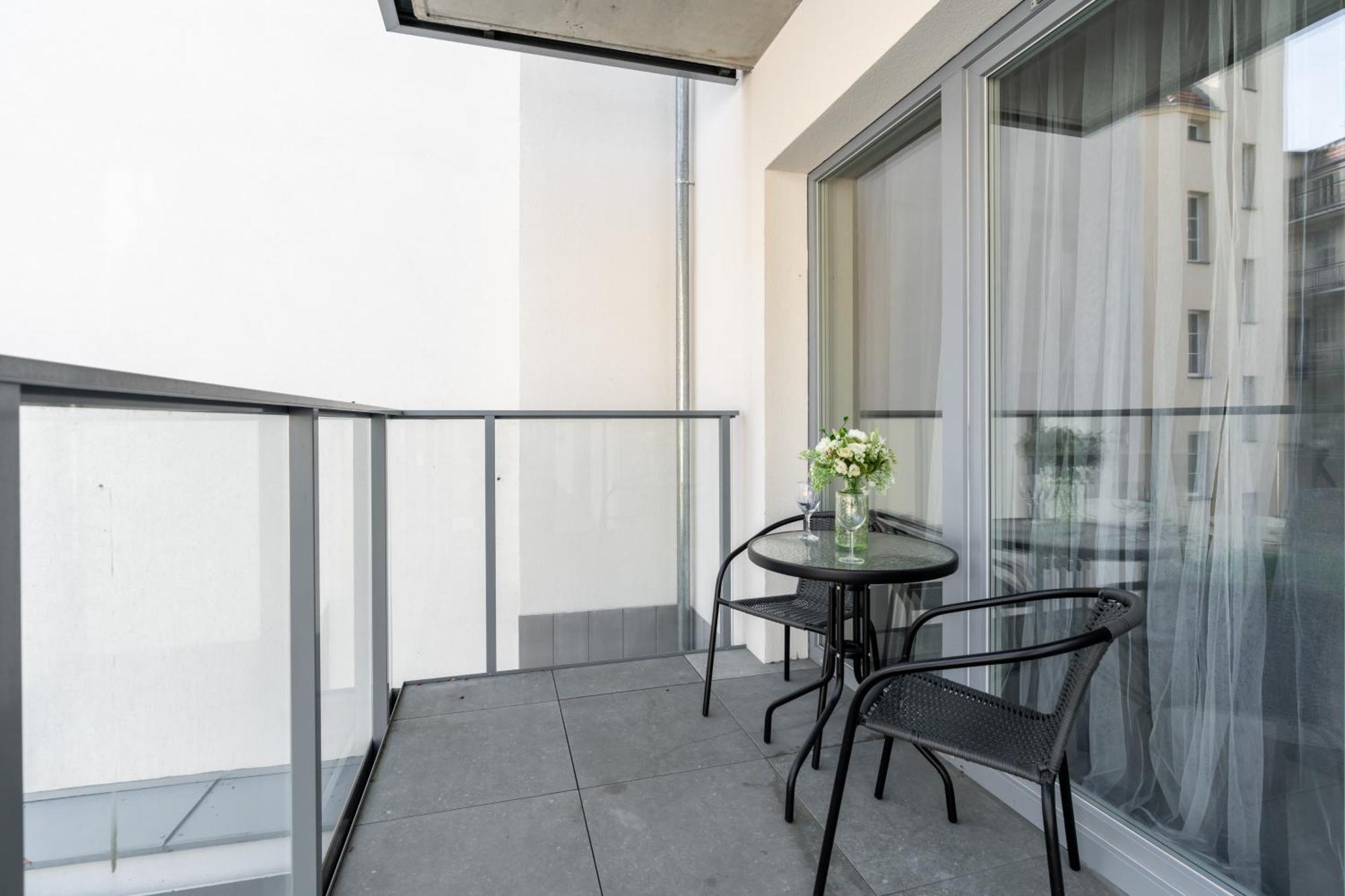 Niedzialkowskiego 25 Apartments Stary Browar City Center By Renters Prestige Poznan Luaran gambar